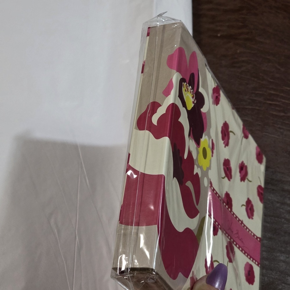 VERA BRADLEY Pink Petals  6 Ring Binder Style Address Book Phone Notes Dates NEW - Picture 8 of 8